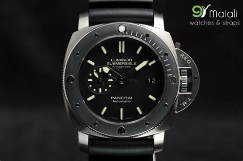 panerai pam 389 luminor submersible amagnetic|pam 389 price.